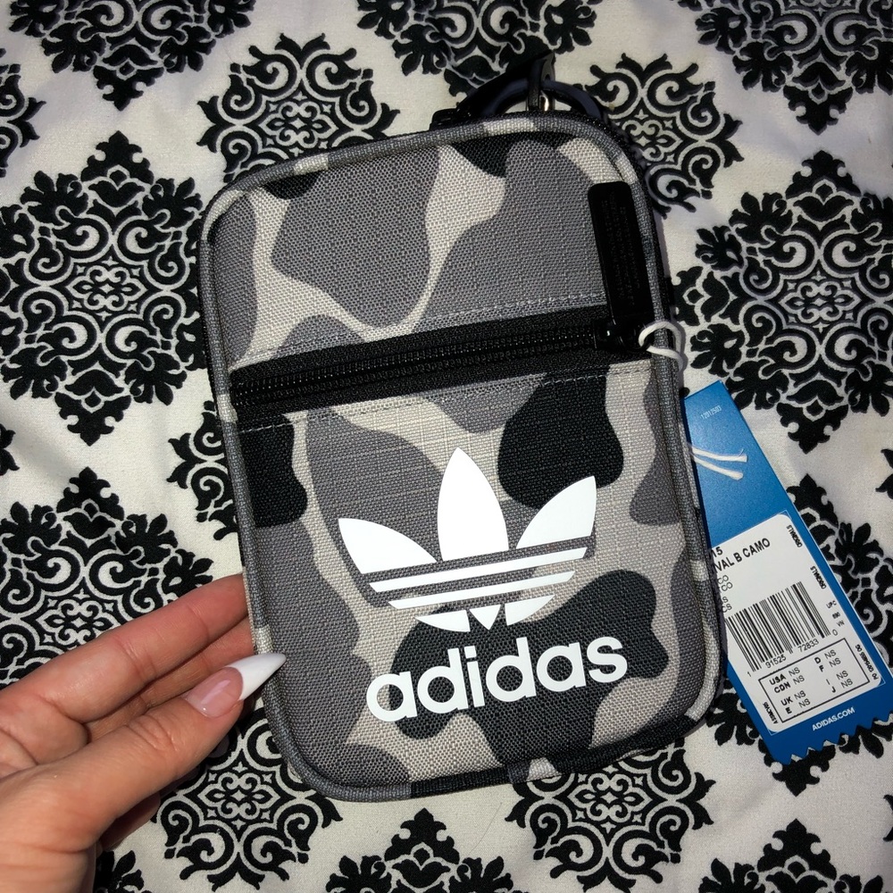 Adidas crossbody
